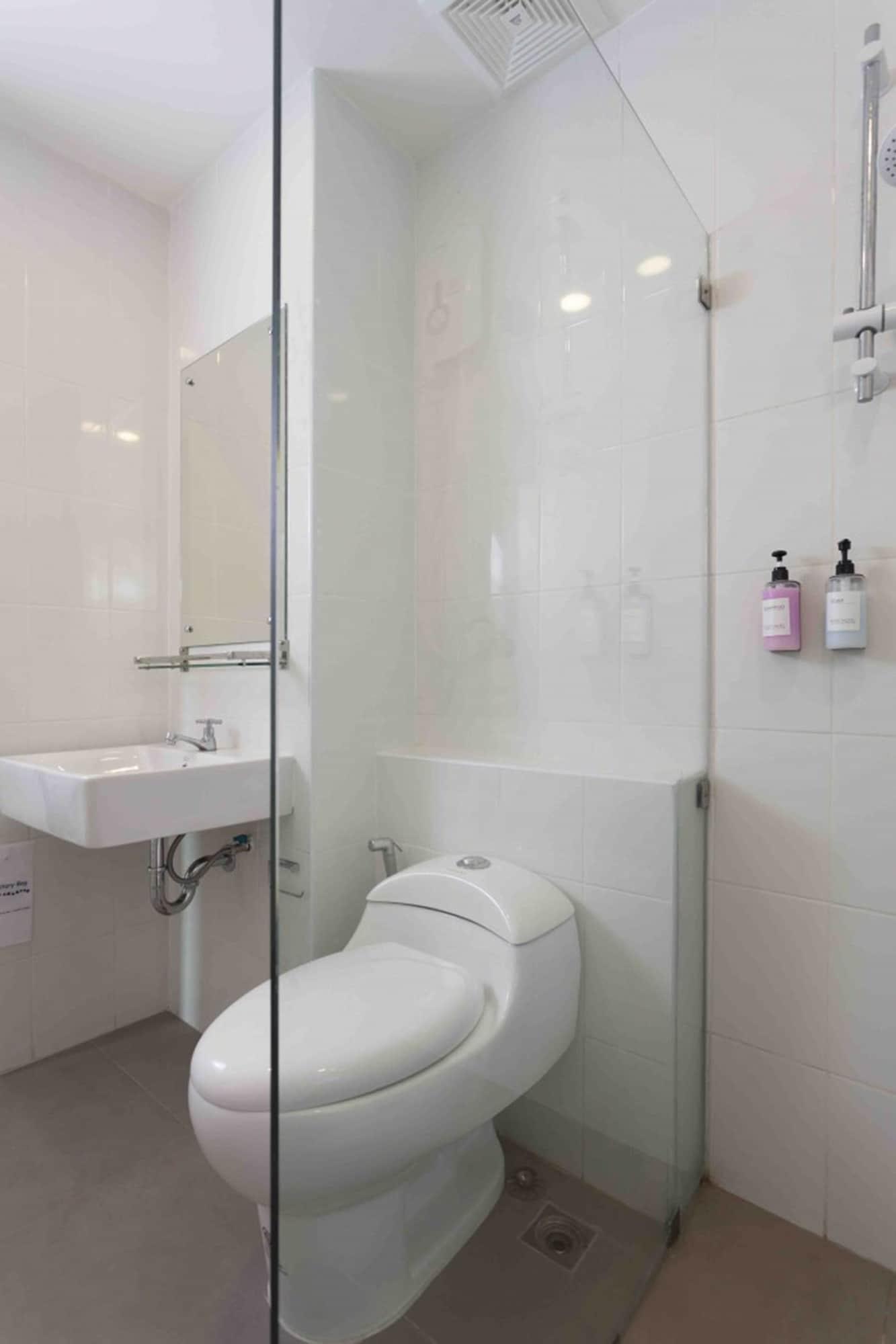 Easy Hotel Lamphun Ngoại thất bức ảnh