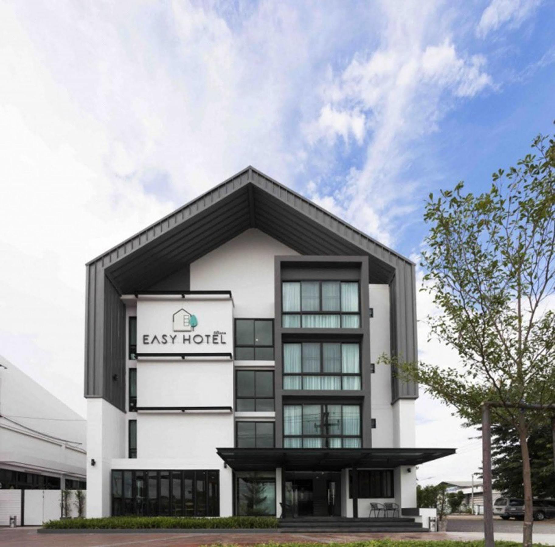 Easy Hotel Lamphun Ngoại thất bức ảnh